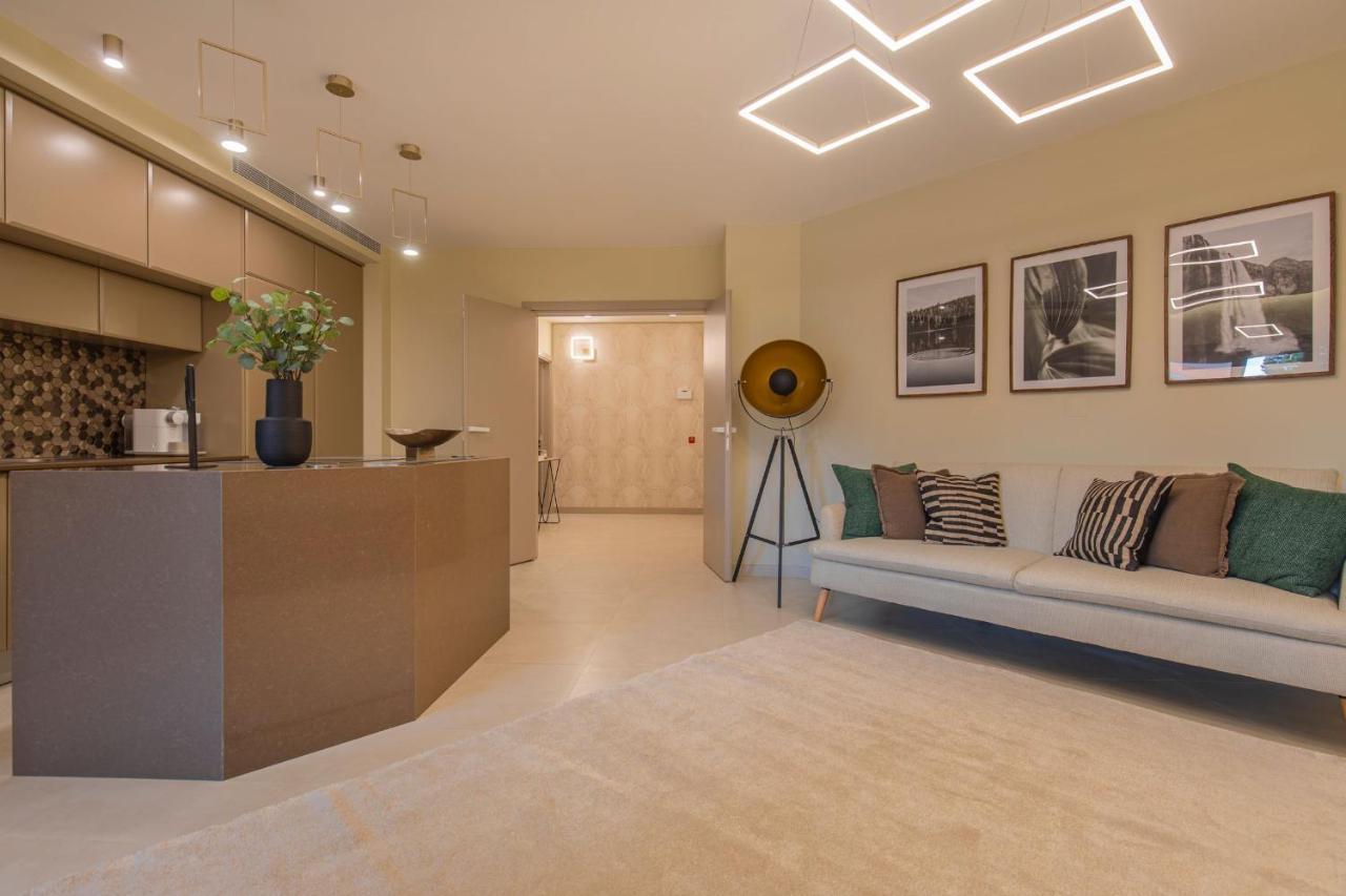 Deluxe 2bdr In Carcavelos By Lovelystay Carcavelos (Lisbon)