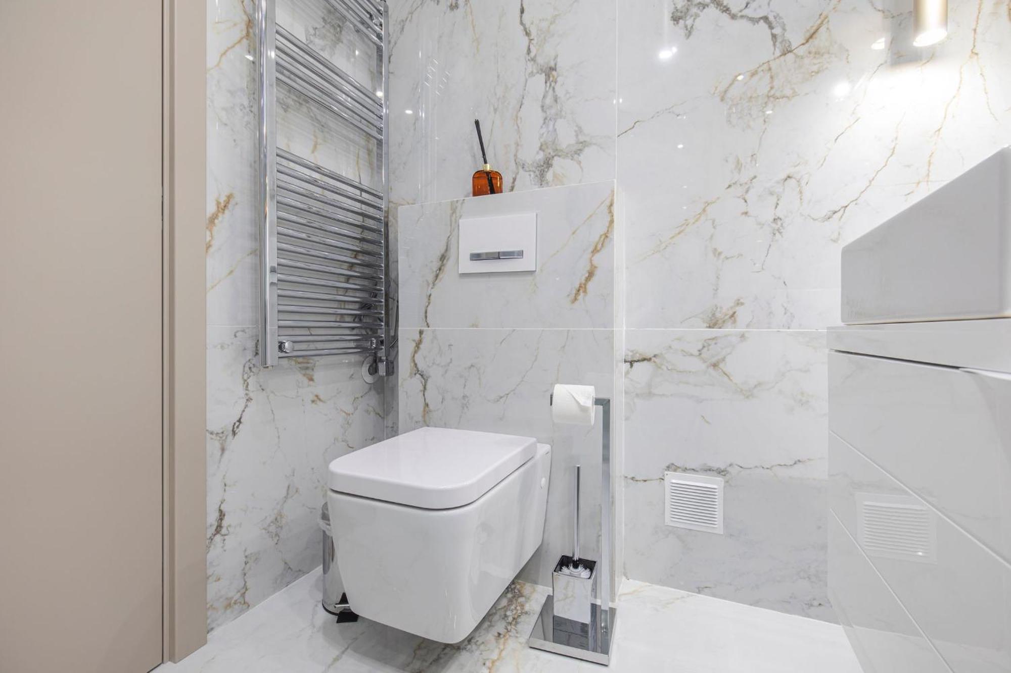 Deluxe 2bdr In Carcavelos By Lovelystay * Carcavelos (Lisbon)